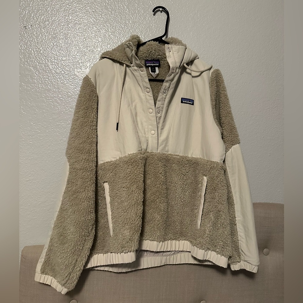 Patagonia Womens Shelled Retro X Pullover- Brand New